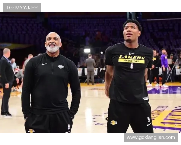 八村塁感谢汉迪教练助力三分球提升期待在新赛季展现更强实力